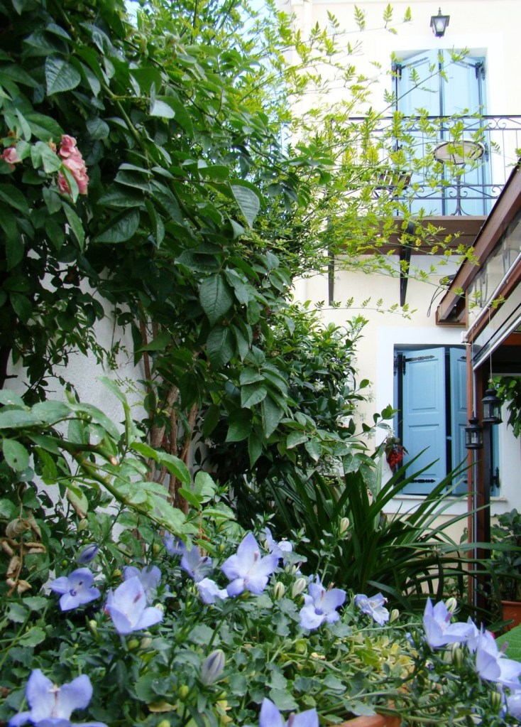 NiriidesGuesthouse15